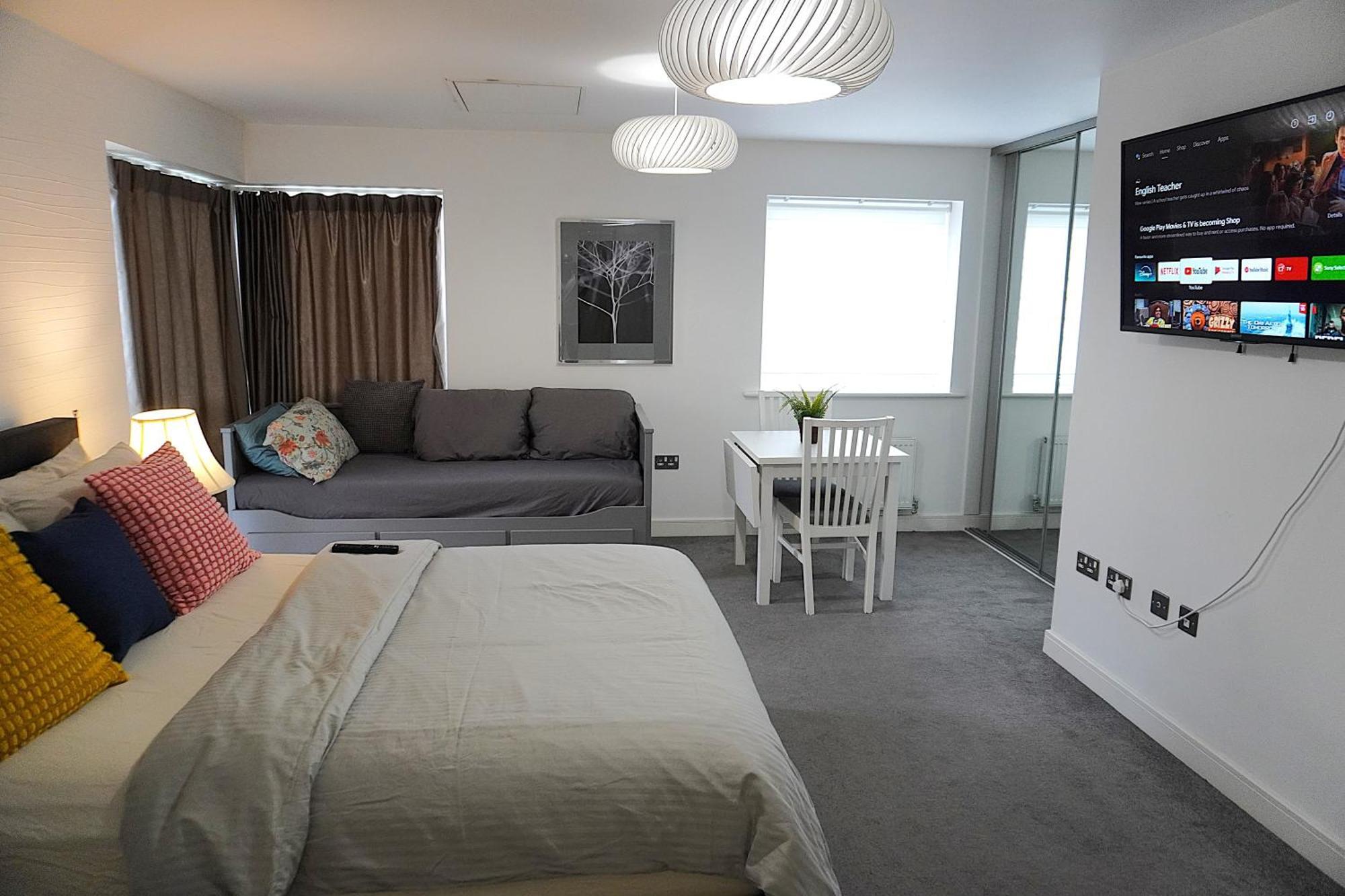 Rylance Luxury House - Free Parking Casa de férias Manchester